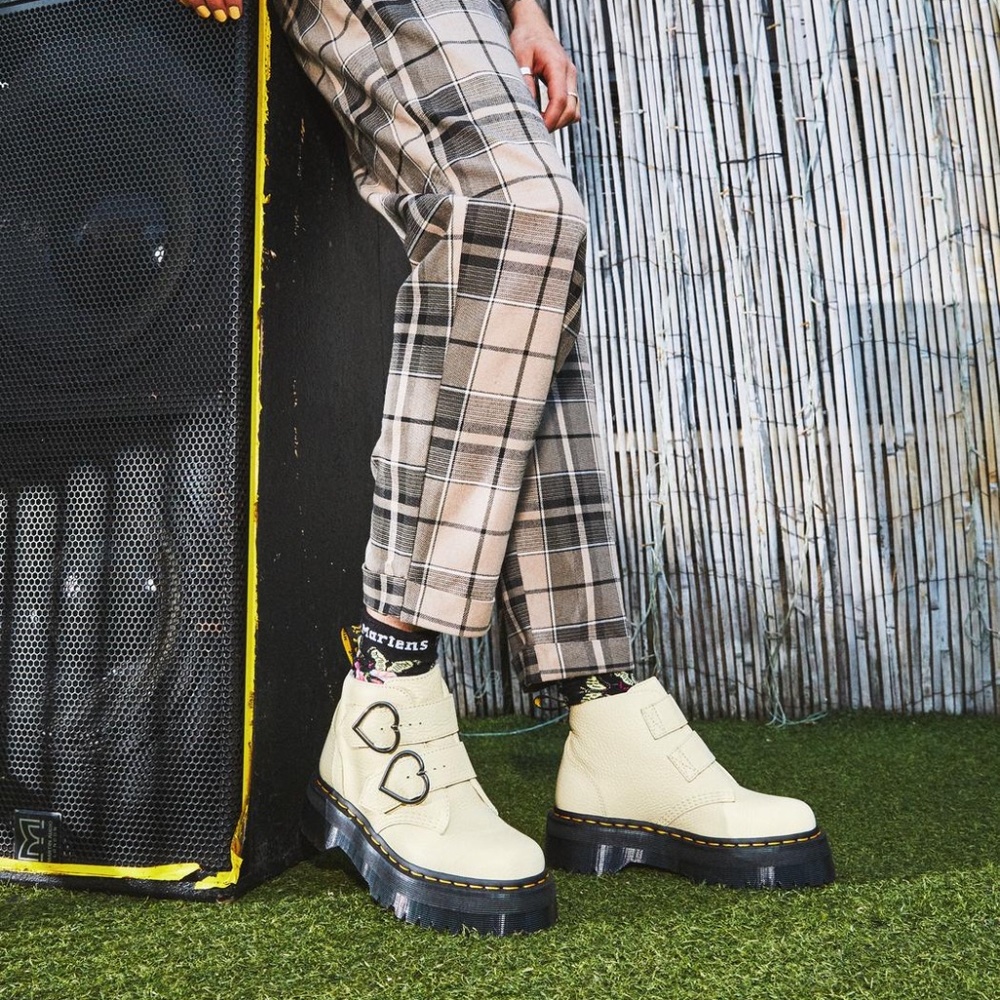 Dr. Martens Women's Devon Heart Platform Quad Retro Bone Cream Milled Nappa